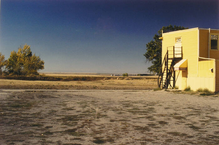 CARMANGAY, ALBERTA 2001