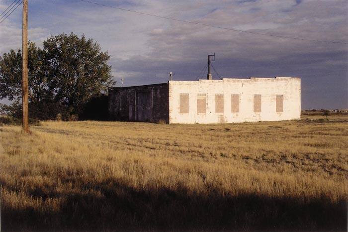 GRASSY LAKE, ALBERTA, 2001