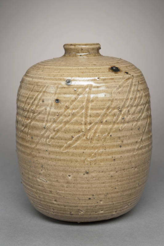 CELADON POT WITH SCRATCHED DESIGN