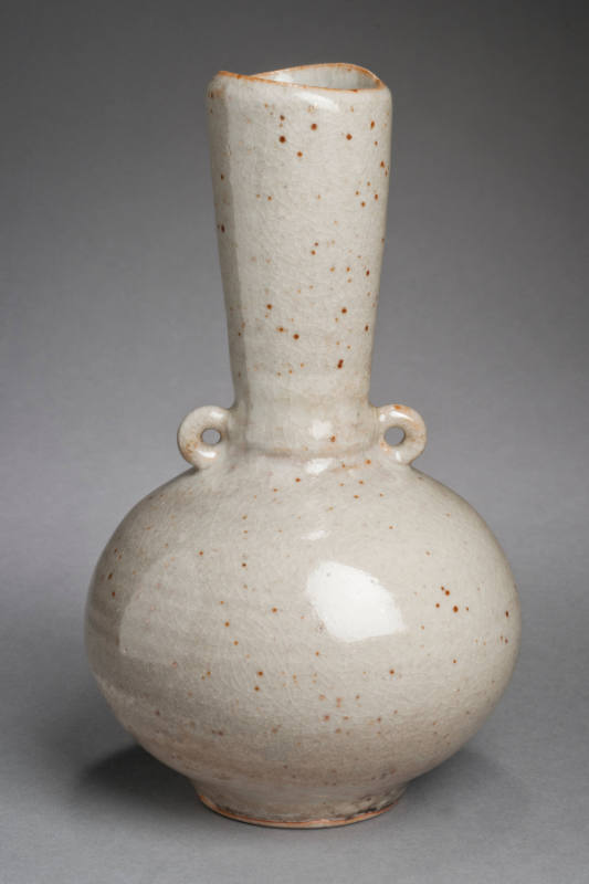 SHINO VASE