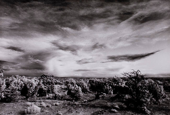 ABOVE CANYON DE CHELLY, ARIZONA